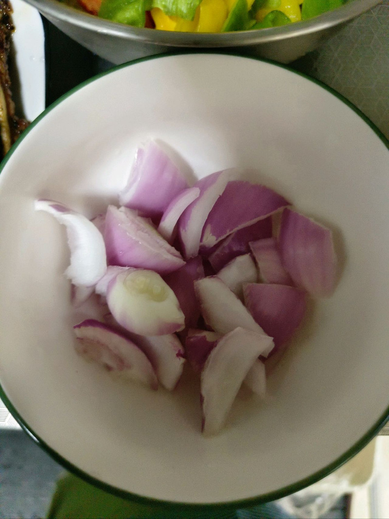 黑椒牛仔骨