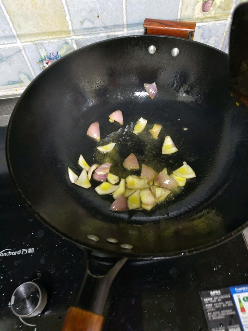 黑椒牛仔骨