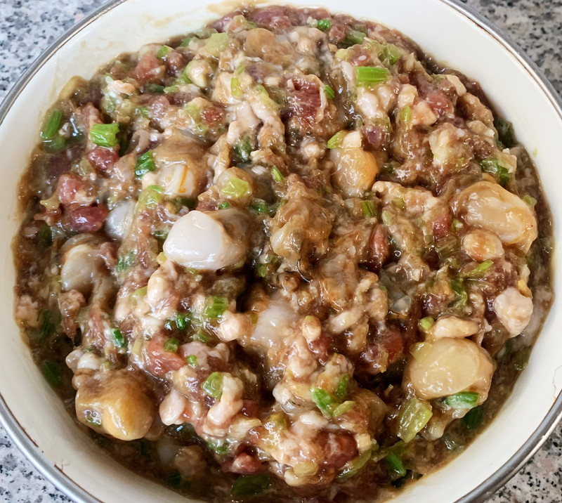 鲜肉扇贝馄饨