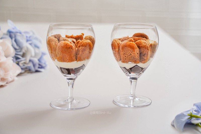 三重奏冰淇淋杯