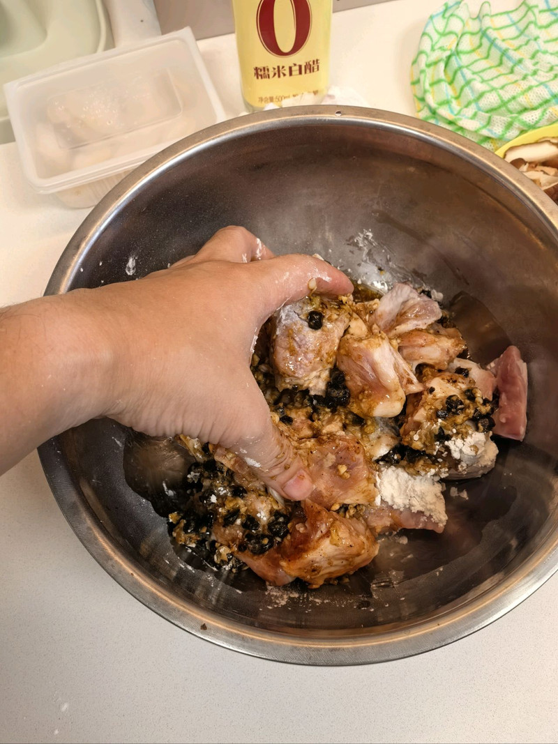 豉汁排骨煲仔饭