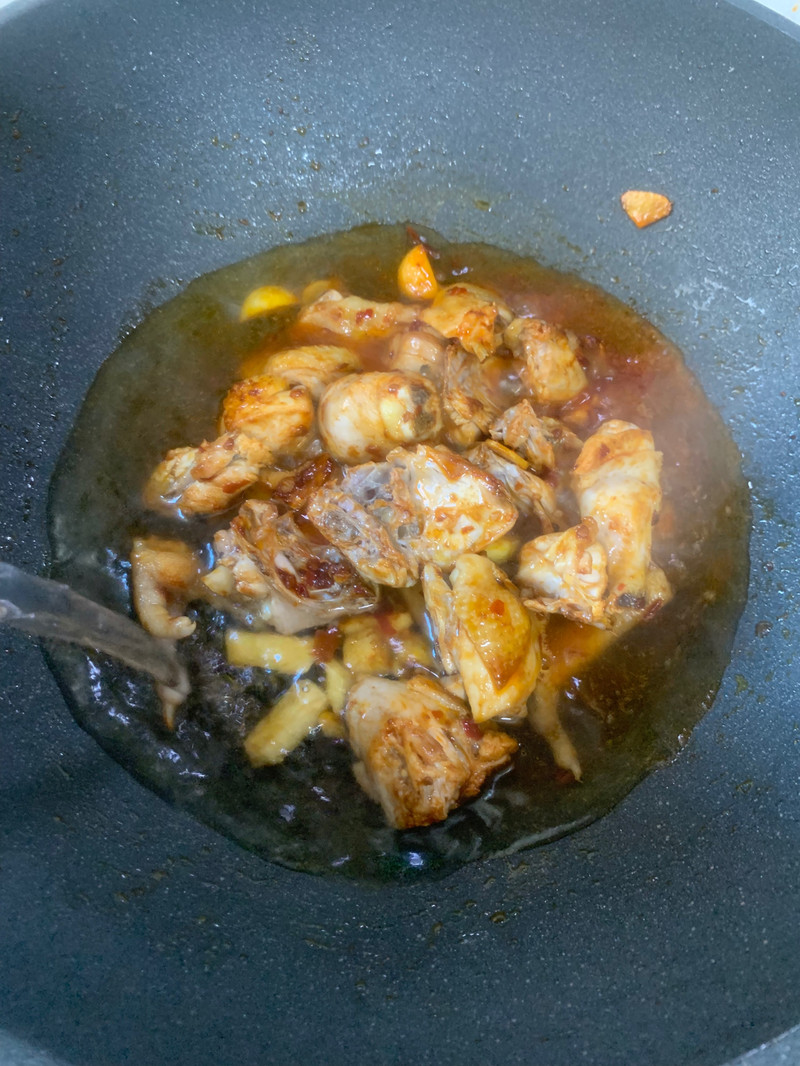 土豆板栗焖鸡