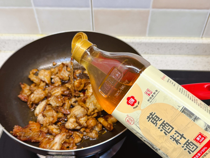 干锅五花茶树菇