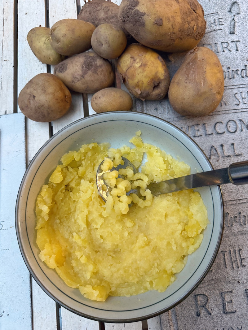 蘑菇鸡肉土豆挞 蘑菇鸡肉土豆挞