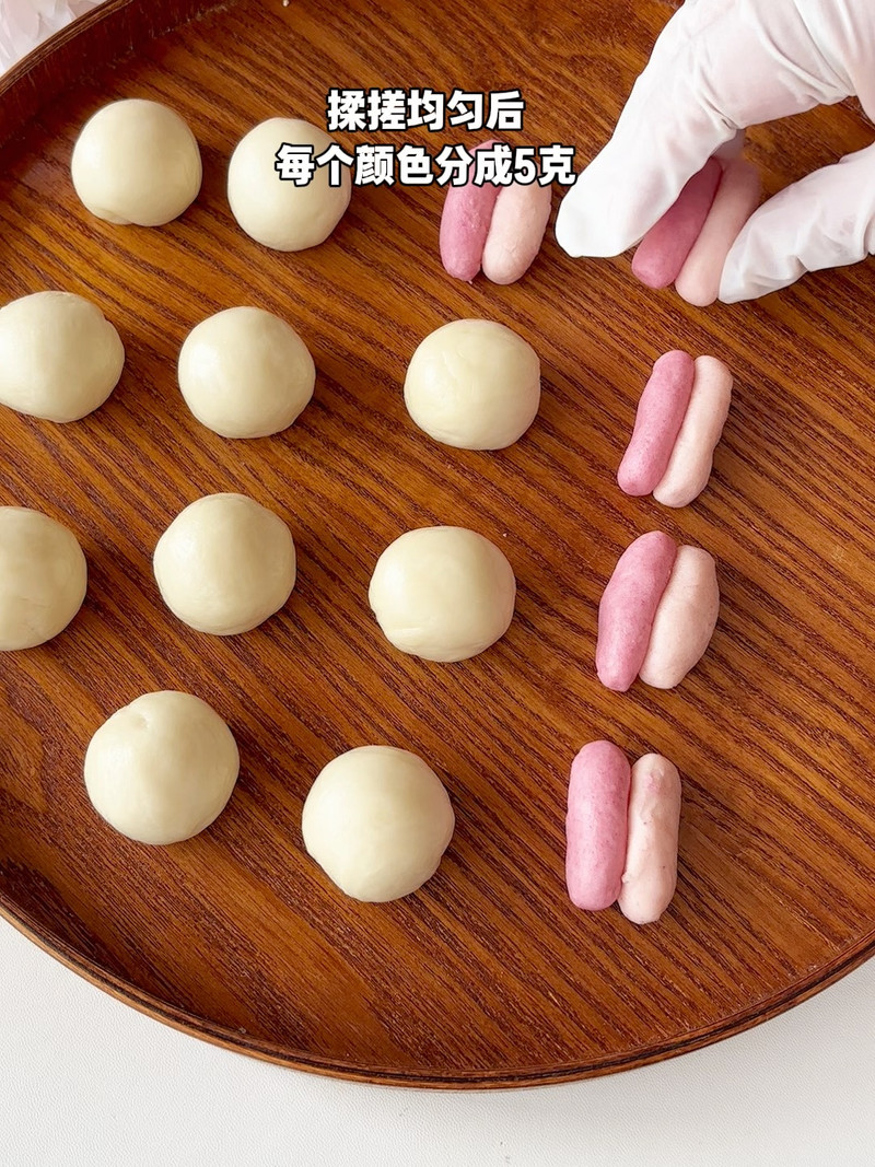 欧洲橄榄培根芋泥荷花酥