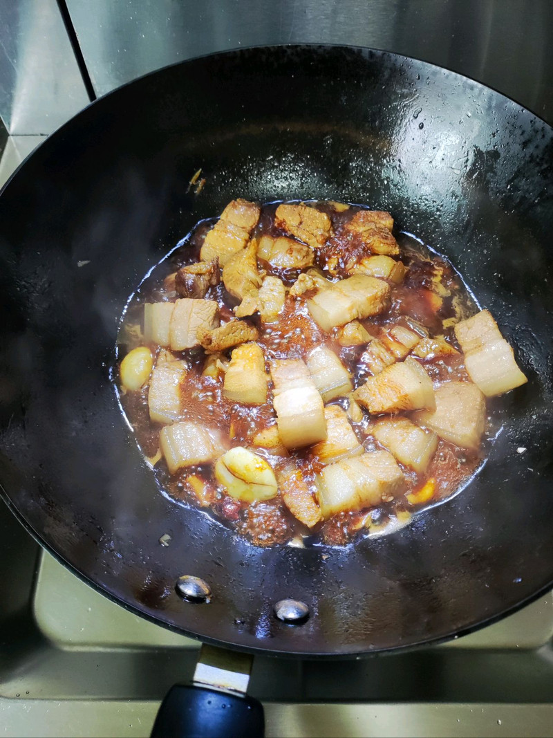 家常板栗焖五花肉