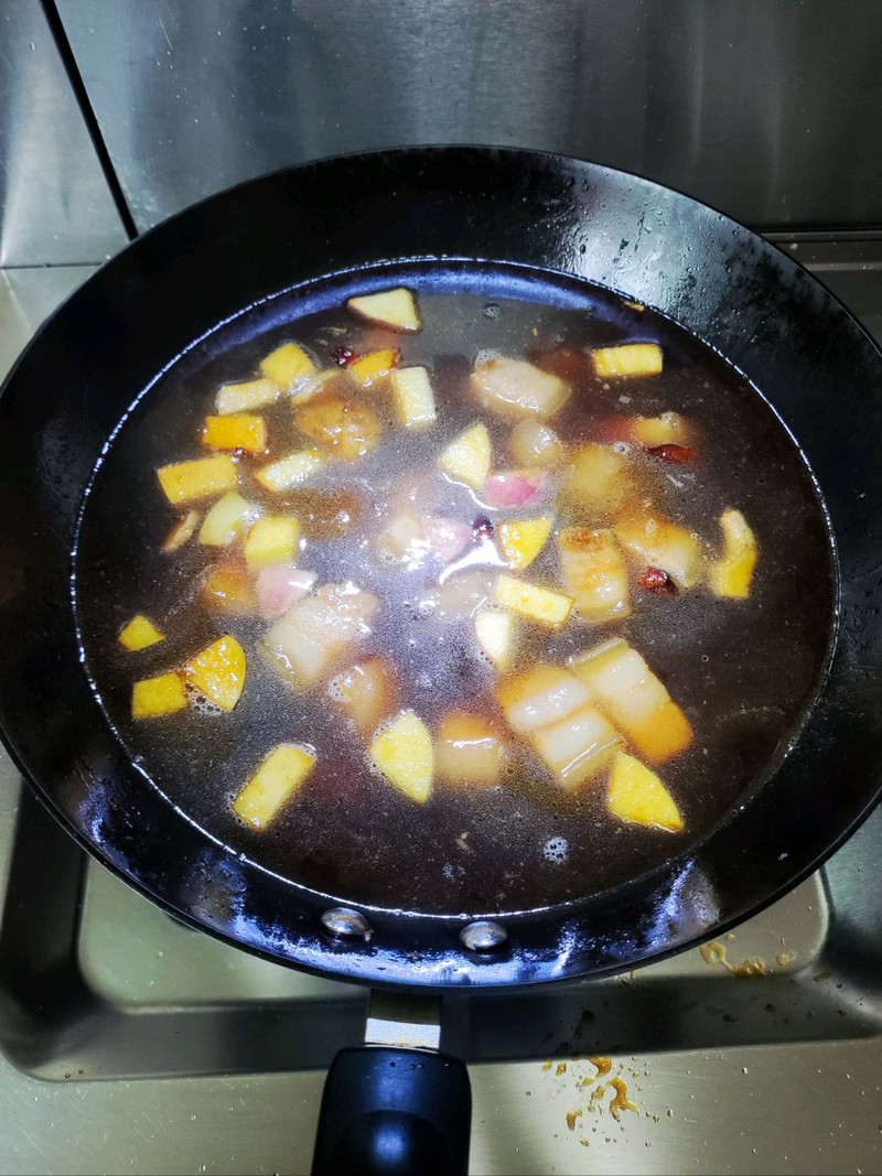 家常板栗焖五花肉