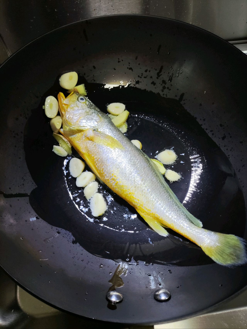 红烧野生黄鱼