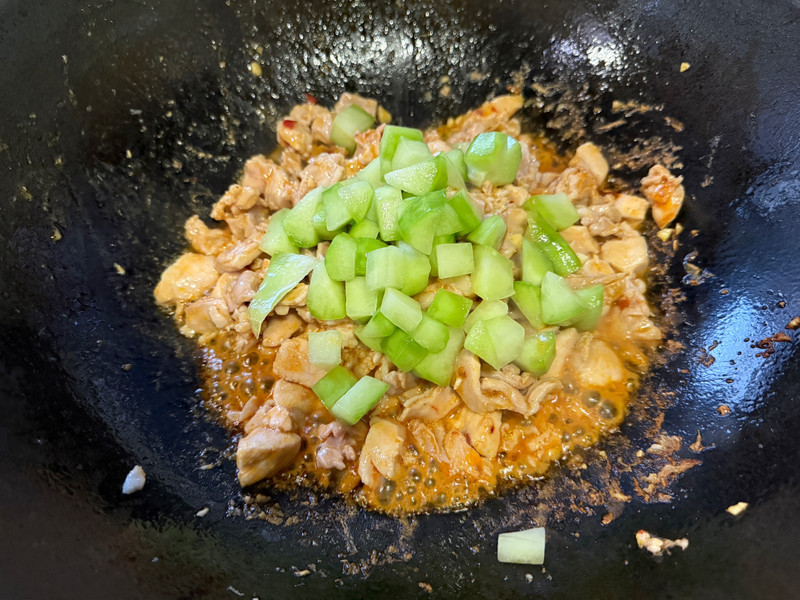 兔肉炒佛手瓜