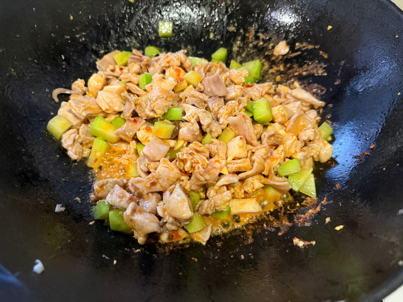 兔肉炒佛手瓜