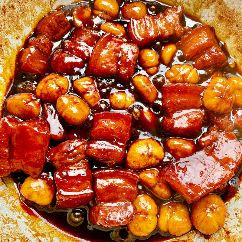 板栗红烧肉