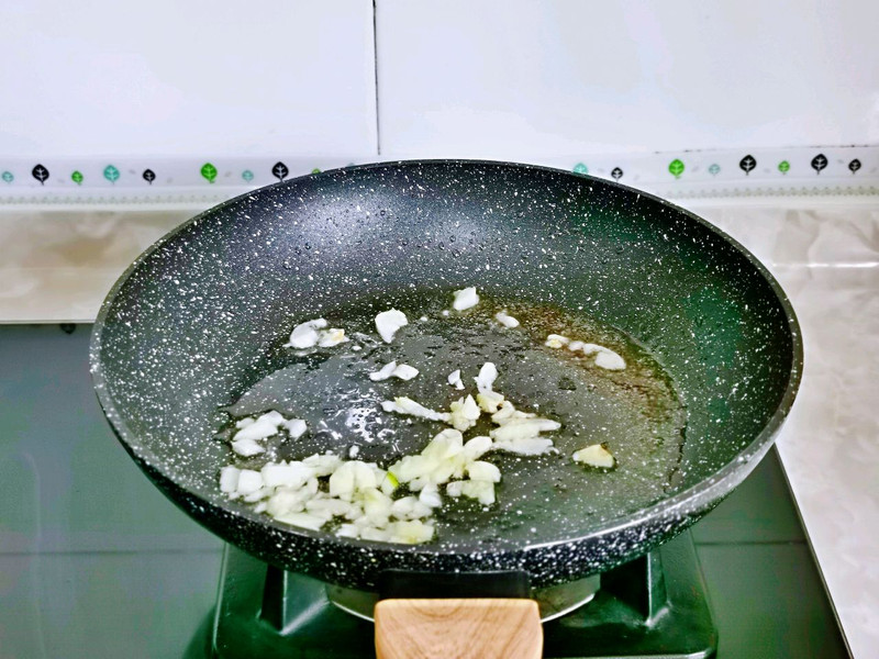 西葫芦炒虾仁