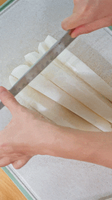 【宝宝辅食】萝卜排骨汤 【宝宝辅食】萝卜排骨汤