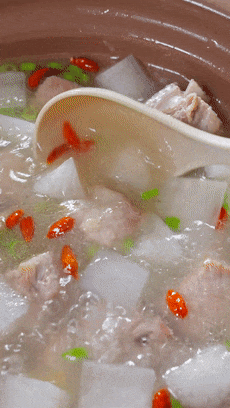 【宝宝辅食】萝卜排骨汤 【宝宝辅食】萝卜排骨汤