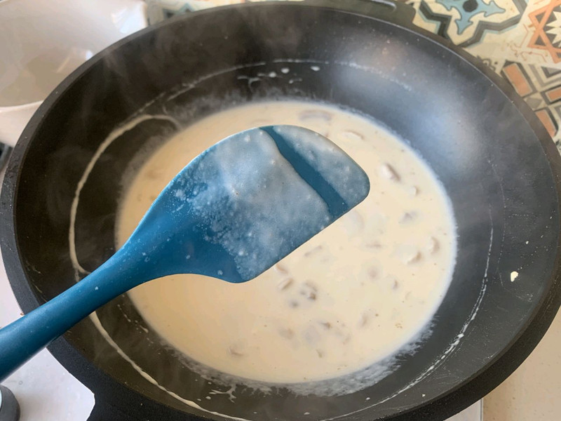家庭版奶油蘑菇汤