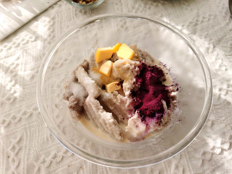 万圣节捣蛋鬼香芋冰淇淋拿铁 万圣节捣蛋鬼香芋冰淇淋拿铁