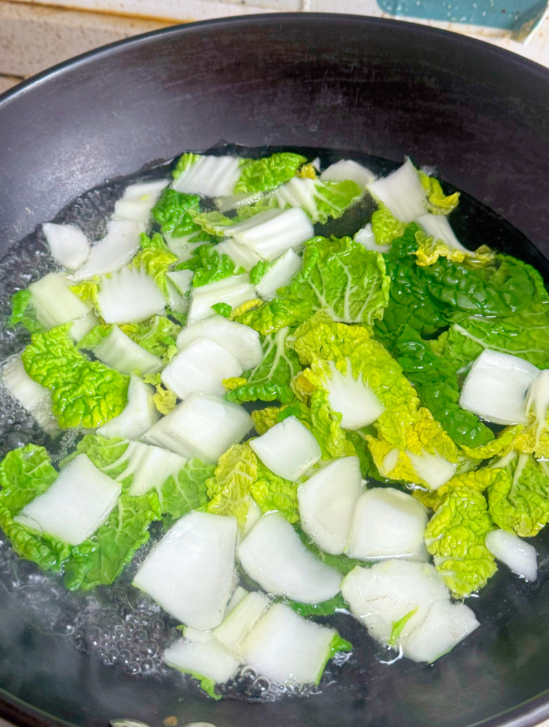 奶白菜炒虾仁 奶白菜炒虾仁