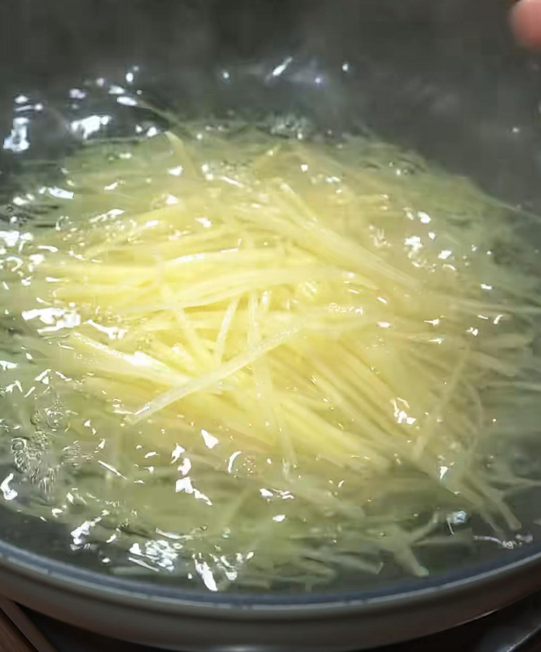 酸辣土豆丝 酸辣土豆丝